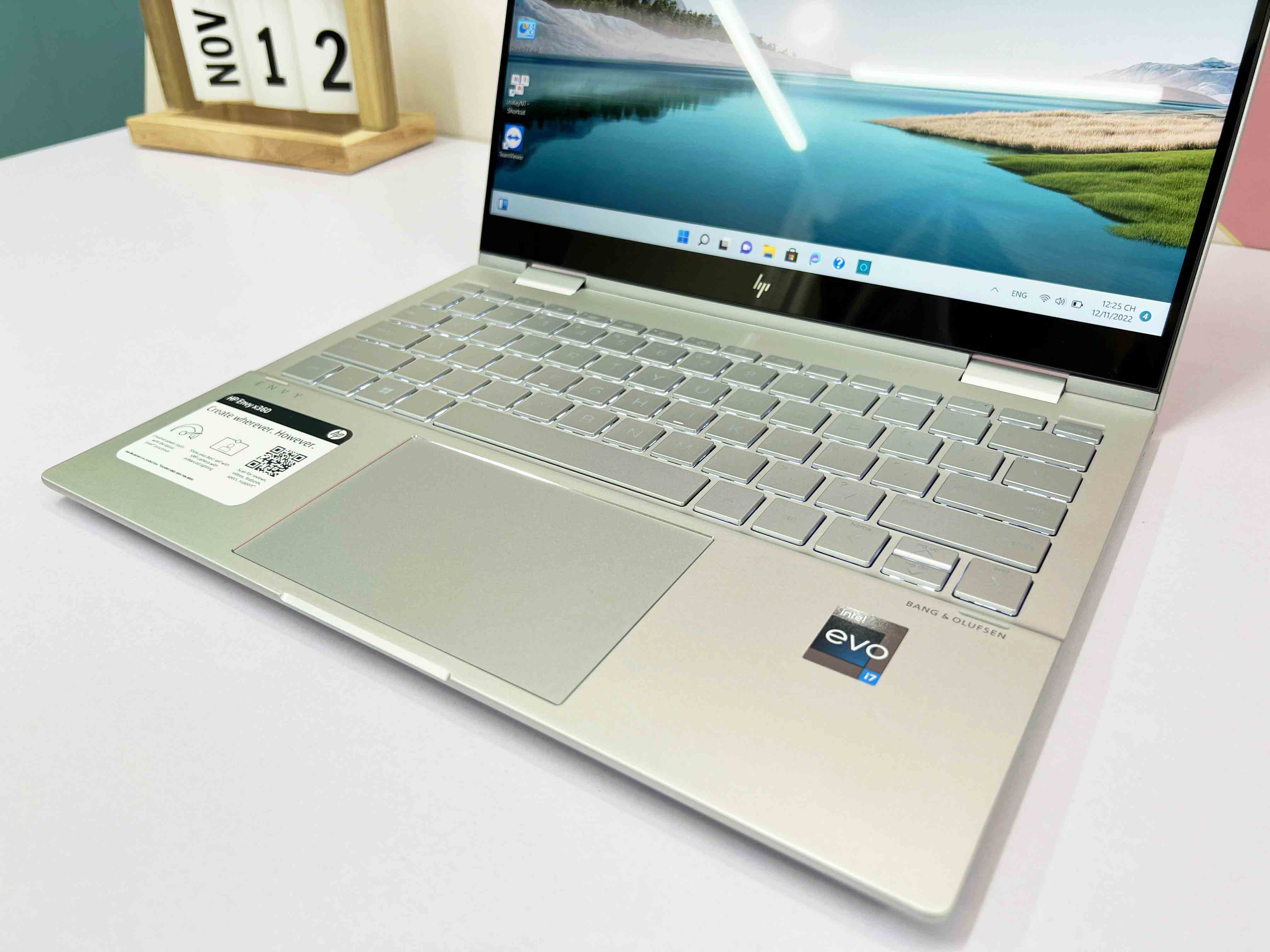 HP Envy X360 13-bf0013dx Core I7-1250U | RAM 8GB | SSD 512GB | 13.3